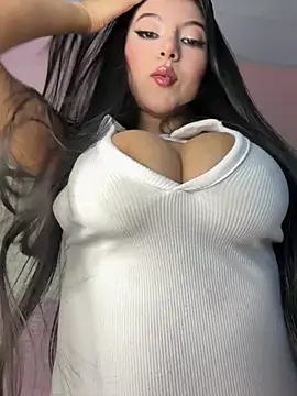 Snapshot of stefania_lerner chatting on January 2026 01:29:02 PM stefania lerner online show from January 2026 01:29:02 PM