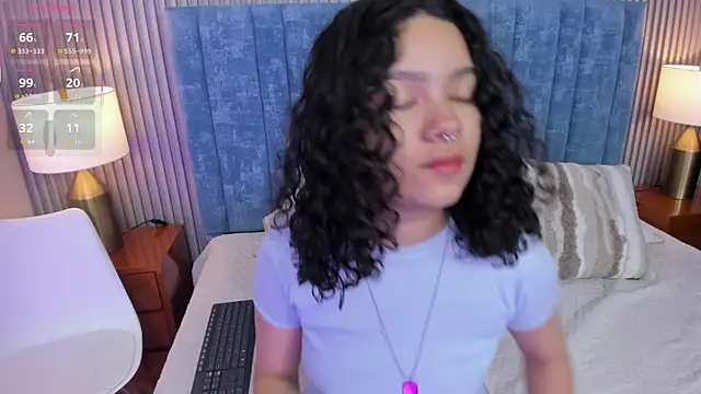 pretty sunlight  online show from December 2025 01:42:01 AM