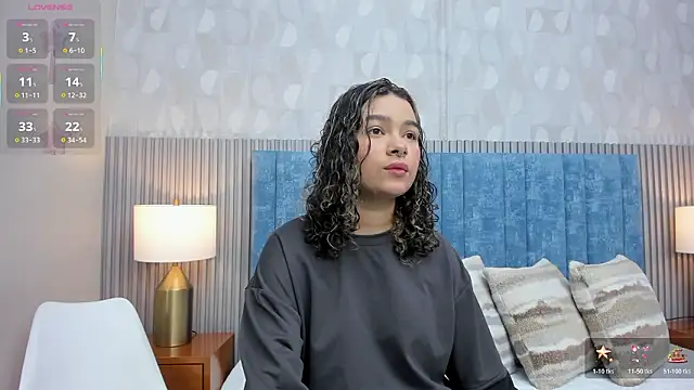 pretty sunlight  online show from February 2026 01:22:01 AM