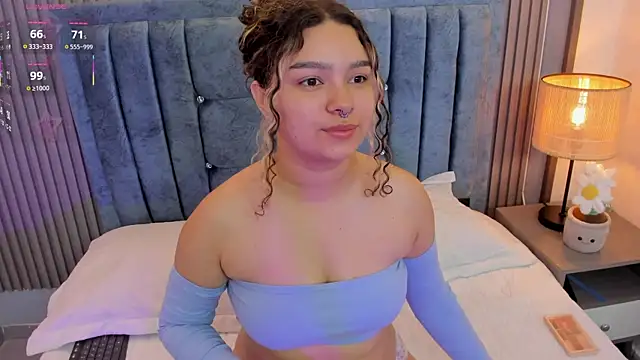 Snapshot of pretty_sunlight_ chatting on July 2026 12:19:02 AM pretty sunlight online show from July 2026 12:19:02 AM
