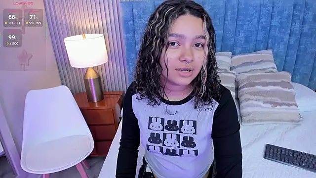 pretty sunlight  online show from March 2026 01:33:01 AM