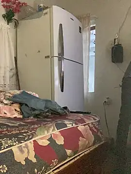 Johnras121 online show from March 2026 10:48:01 PM