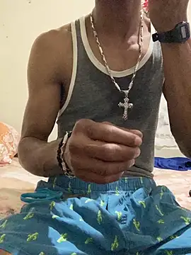 Johnras121 online show from May 2026 10:58:02 PM