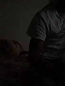 Johnras121 online show from March 2026 12:29:01 PM