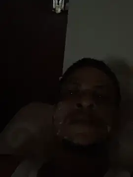 Snapshot of Johnras121 chatting on February 2025 03:34:02 AM Johnras121 online show from February 2025 03:34:02 AM