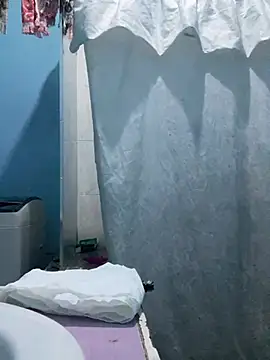 Johnras121 online show from February 2026 12:53:01 AM