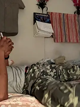 Johnras121 online show from November 2025 12:22:01 AM