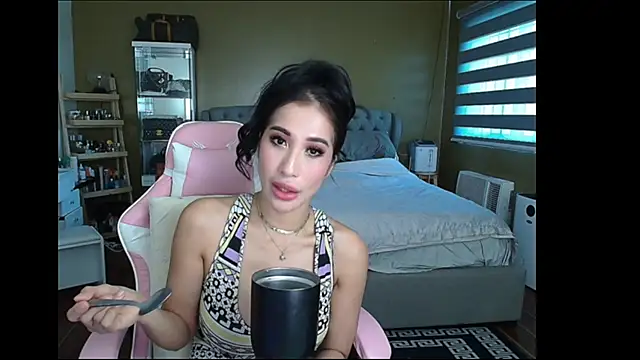 Snapshot of aya_saki chatting on January 2025 08:07:02 AM aya saki online show from January 2025 08:07:02 AM