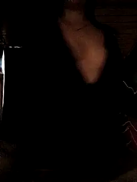 Snapshot of YuliannaFox chatting on November 2025 01:15:02 PM YuliannaFox online show from November 2025 01:15:02 PM