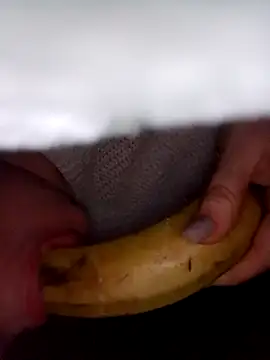 Snapshot of YuliannaFox chatting on February 2025 10:09:01 PM YuliannaFox online show from February 2025 10:09:01 PM