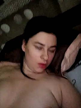 Snapshot of YuliannaFox chatting on March 2025 01:42:02 AM YuliannaFox online show from March 2025 01:42:02 AM