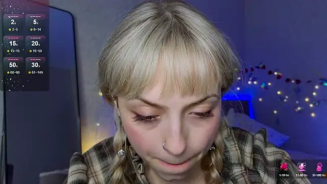Snapshot of lavenderluxe chatting on March 2025 01:12:02 PM lavenderluxe online show from March 2025 01:12:02 PM