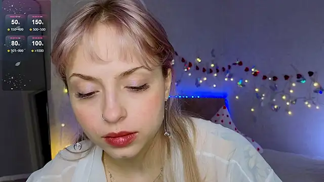 Snapshot of lavenderluxe chatting on March 2025 01:29:02 PM lavenderluxe online show from March 2025 01:29:02 PM