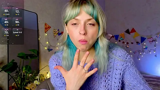 Snapshot of lavenderluxe chatting on September 2025 12:33:01 PM lavenderluxe online show from September 2025 12:33:01 PM