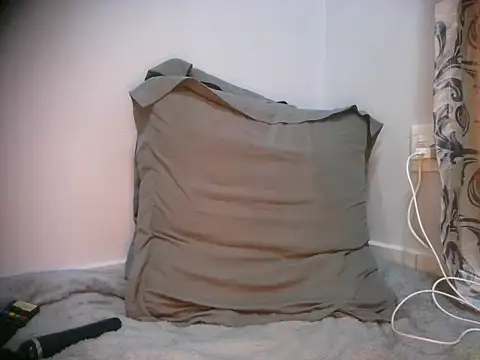 TheSweetBerry online show from February 2026 02:17:01 PM