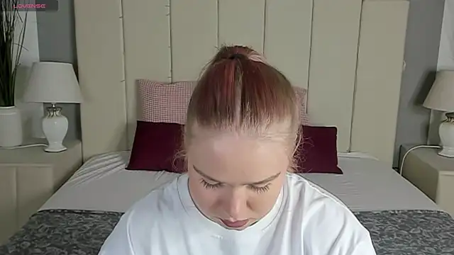 Snapshot of marydoji chatting on January 2025 06:23:01 PM marydoji online show from January 2025 06:23:01 PM