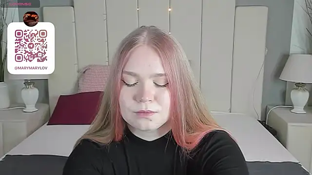 Snapshot of marydoji chatting on January 2025 05:59:01 PM marydoji online show from January 2025 05:59:01 PM