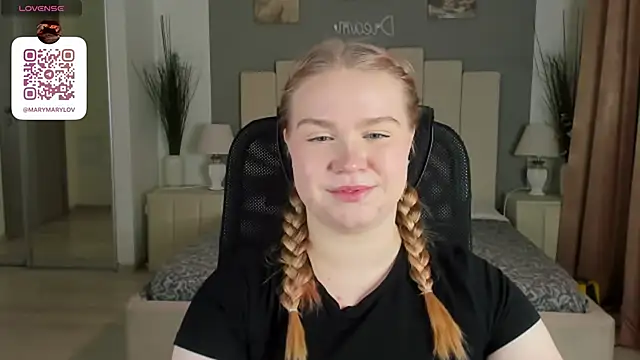 Snapshot of marydoji chatting on January 2025 10:22:01 PM marydoji online show from January 2025 10:22:01 PM