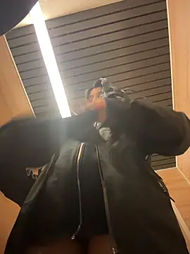 Tisha Busty online show from April 2026 01:39:02 PM