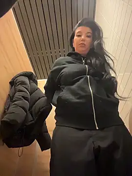 Tisha Busty online show from February 2026 02:14:01 PM