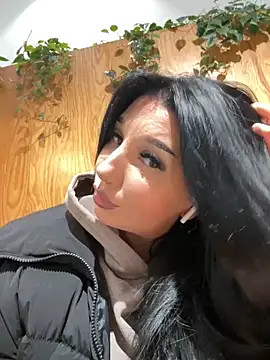 Tisha Busty online show from March 2025 01:23:02 PM