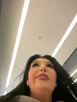 Tisha Busty online show from March 2025 04:28:01 PM
