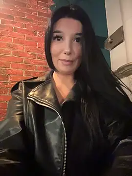 Tisha Busty online show from May 2026 01:55:02 PM