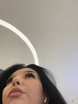 Tisha Busty online show from January 2025 01:56:02 PM
