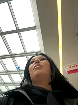 Tisha Busty online show from October 2025 10:17:01 AM