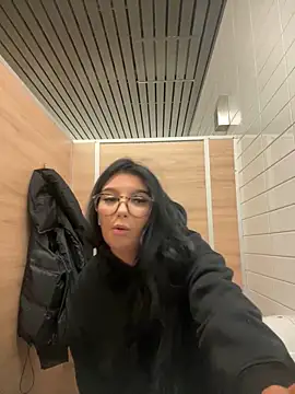 Tisha Busty online show from February 2026 12:25:02 PM