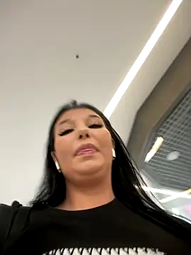 Tisha Busty online show from September 2025 11:10:01 AM