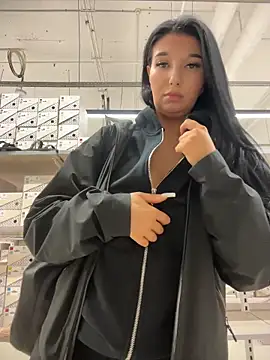 Tisha Busty online show from April 2026 02:43:02 PM