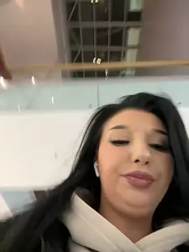 Tisha Busty online show from February 2025 05:05:02 PM