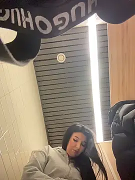 Tisha Busty online show from March 2026 01:16:01 PM