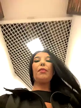 Tisha Busty online show from November 2025 02:40:02 PM