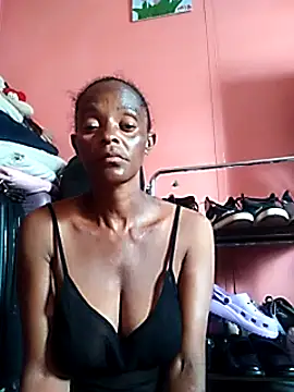 Snapshot of sweets_80 chatting on March 2025 11:36:02 AM sweets 80 online show from March 2025 11:36:02 AM