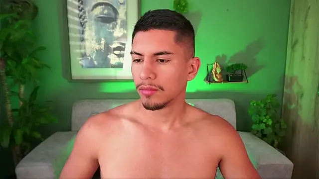 Aaronfox x online show from March 2025 04:28:01 PM
