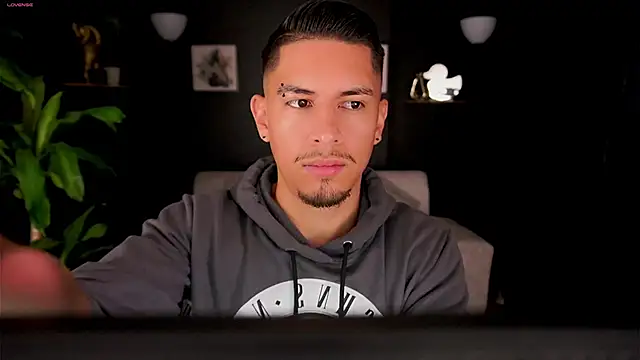 Aaronfox x online show from September 2025 11:58:02 AM