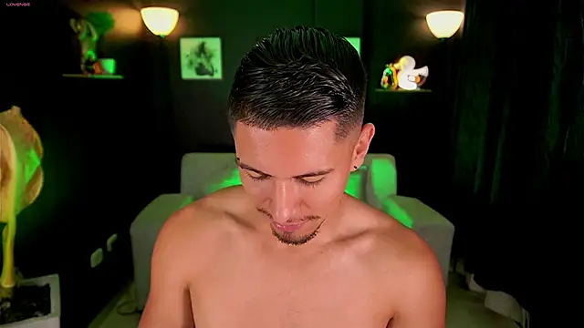 Aaronfox x online show from September 2025 03:24:02 PM