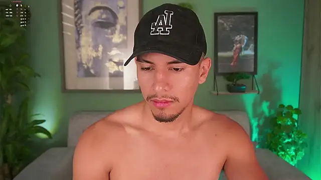 Aaronfox x online show from February 2025 12:52:02 PM
