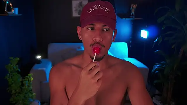 Aaronfox x online show from November 2025 10:03:02 PM