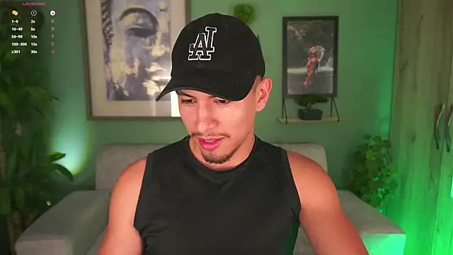 Aaronfox x online show from February 2025 12:34:01 PM