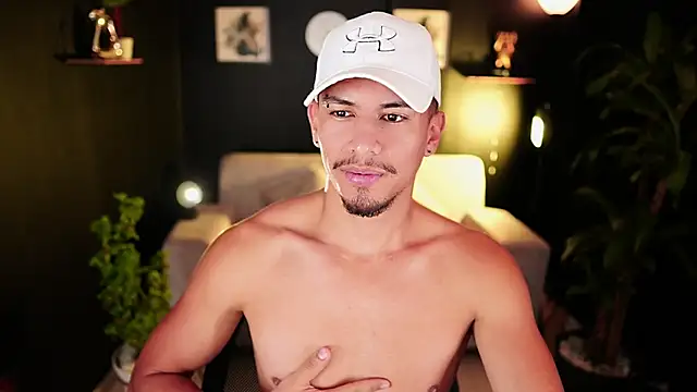 Aaronfox x online show from November 2025 09:08:02 AM