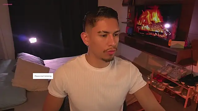 Aaronfox x online show from June 2026 11:04:01 PM