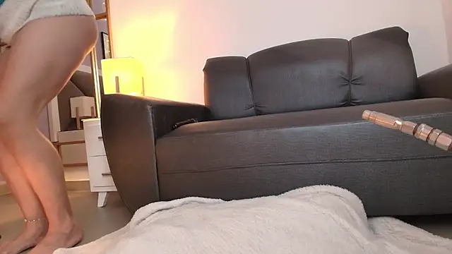 brigiitte rohan online show from November 2025 04:24:01 AM