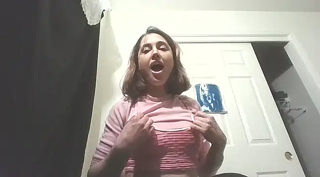 PompasPurpleriver online show from December 2024 01:10:01 AM