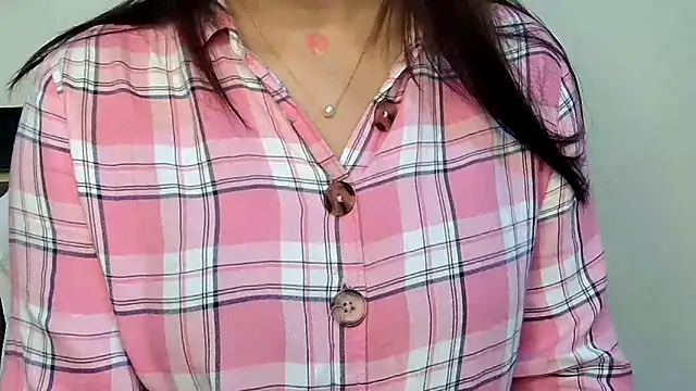 MIss-Naina online show from November 2025 08:36:02 AM