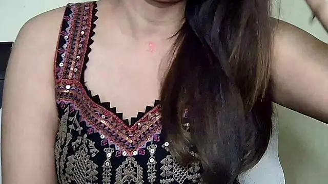 MIss-Naina online show from November 2025 09:24:02 AM