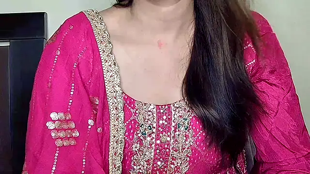 MIss-Naina online show from October 2025 07:26:02 PM