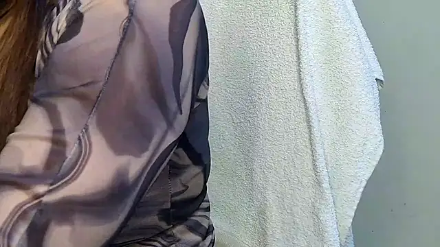 MIss-Naina online show from April 2026 07:54:01 AM